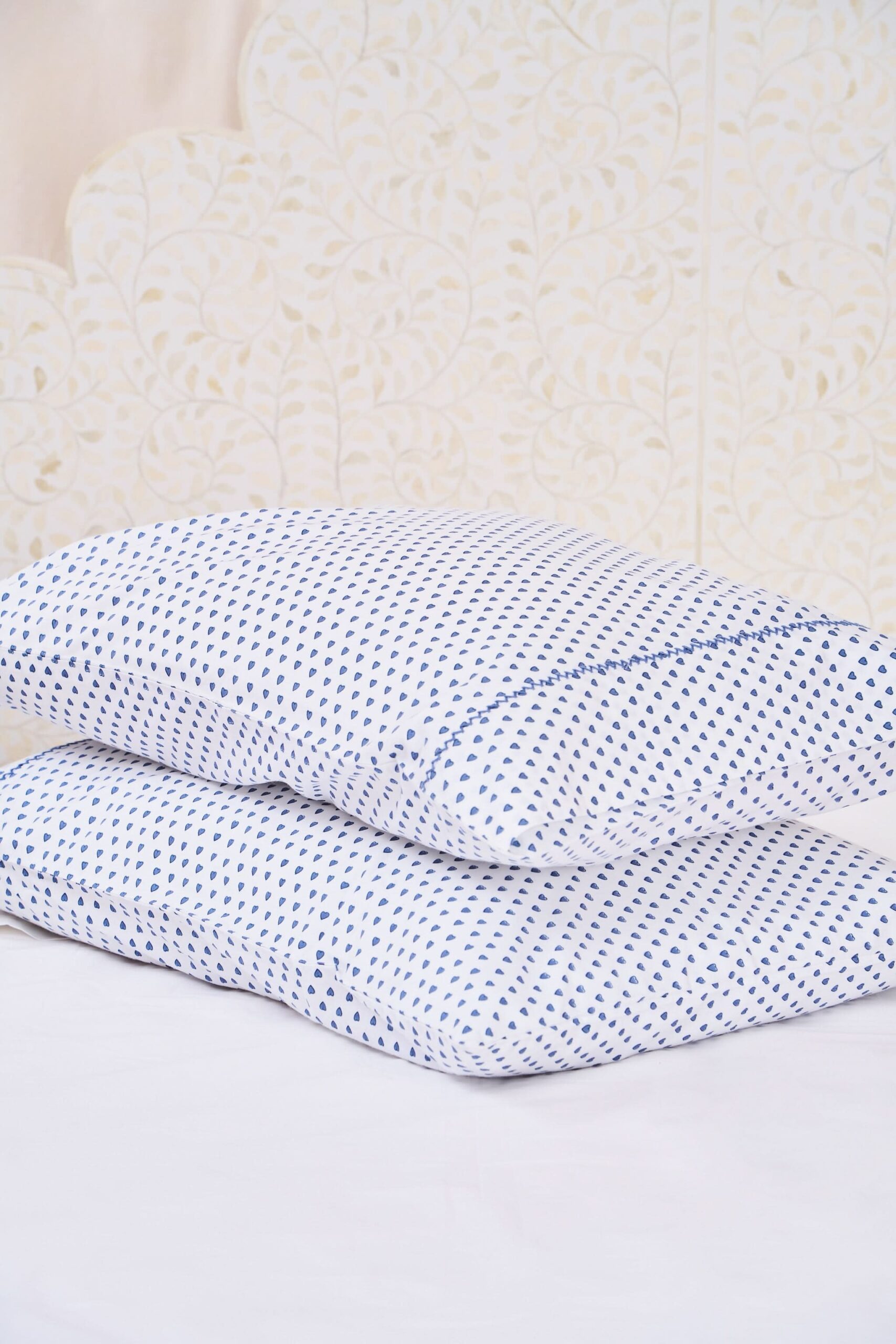 BEDTWO_192