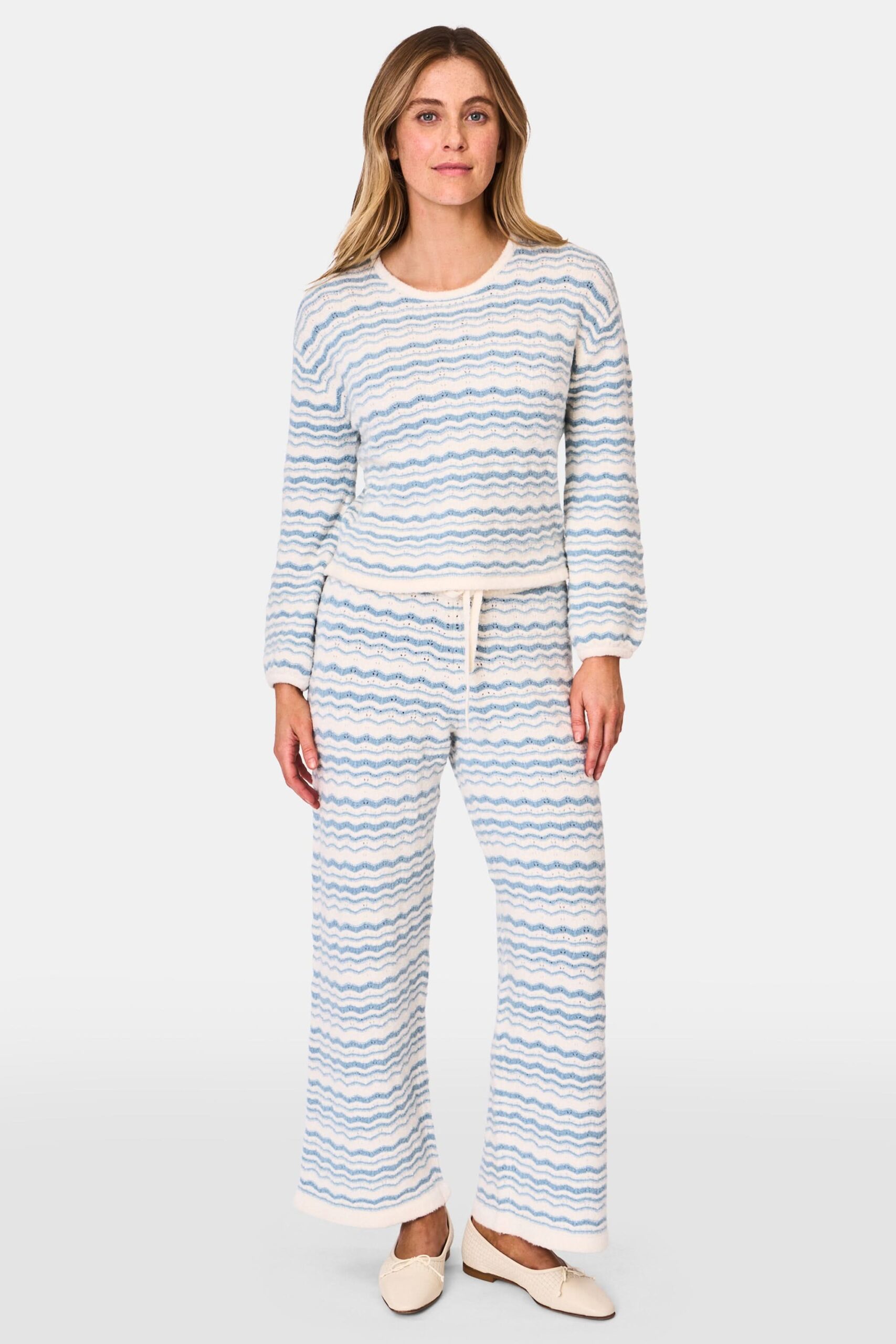 WOMENSWAVYSTRIPEGAIAPANTBLUEROLLERRABBIT_001